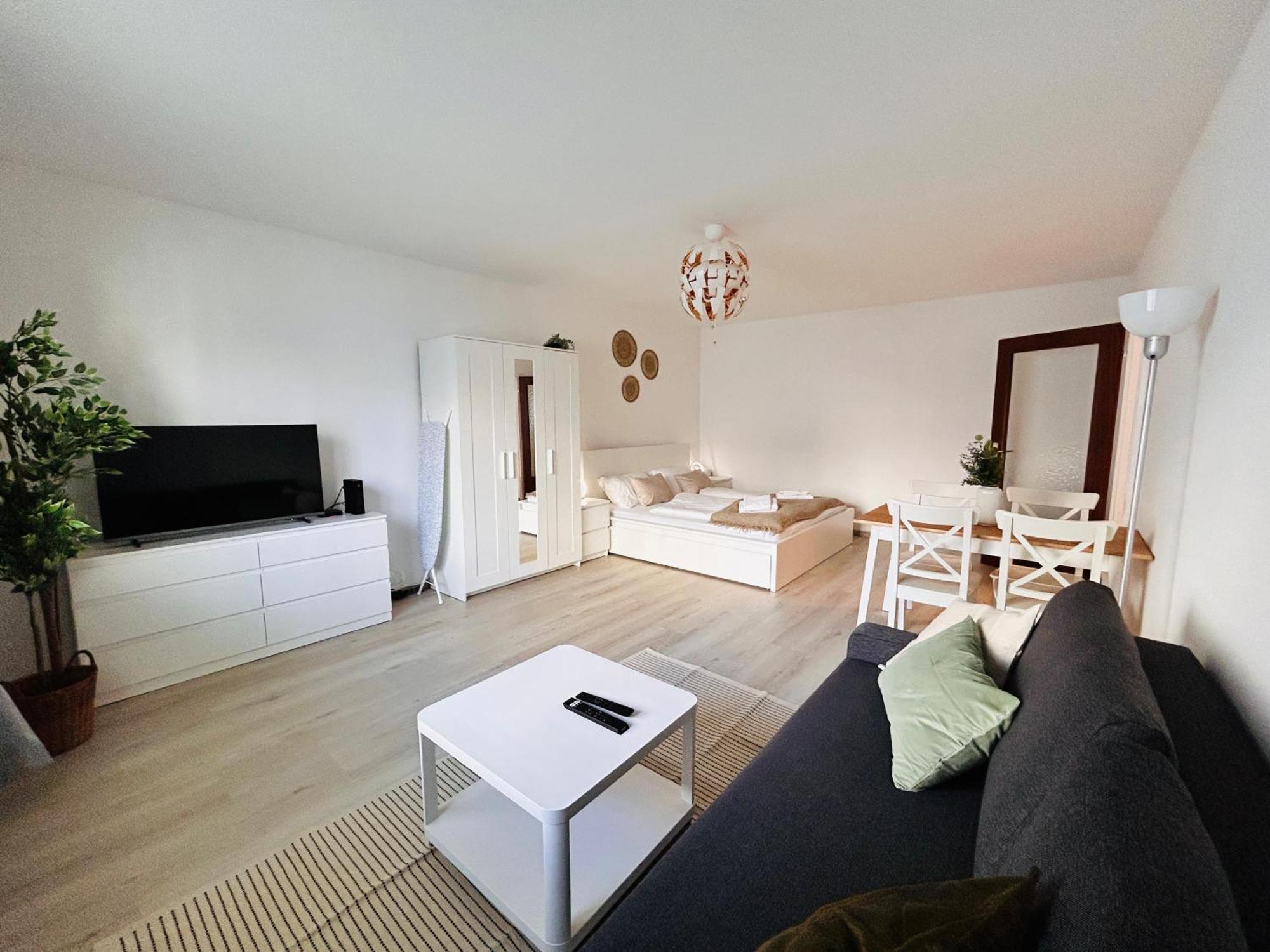 Appartment Near Schoenbrunn Wien Exteriör bild